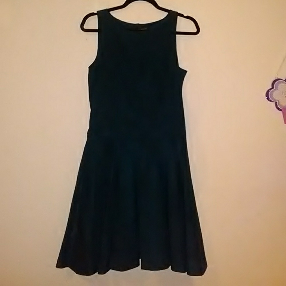 Dress - Picture 2 of 4